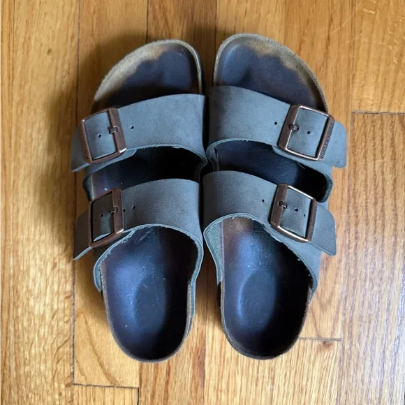 Birkenstock Taupe Arizona Sandals rose gold buckle - Picture 3 of 5